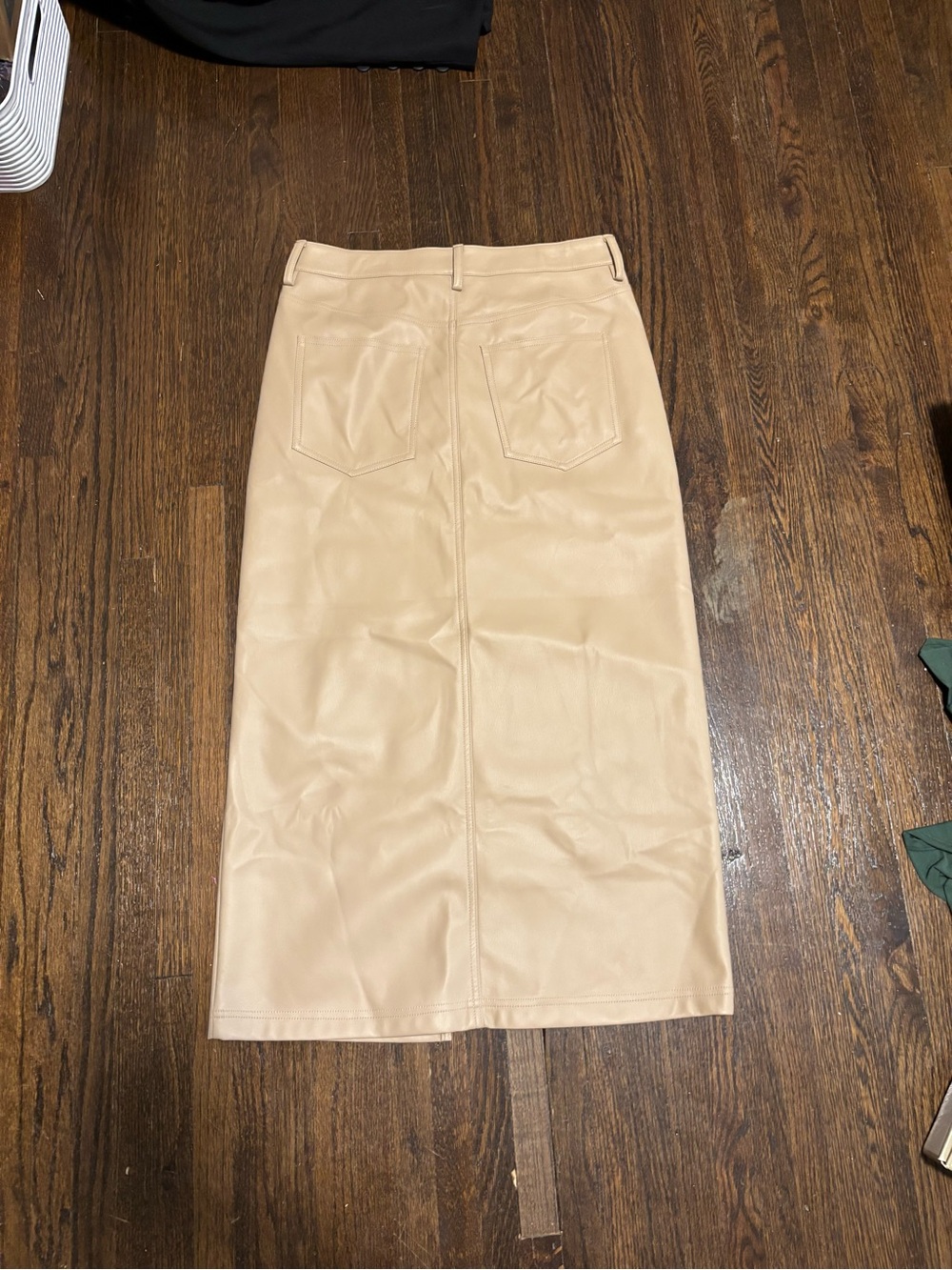 STEVE MADDEN, Beige Faux-Leather Midi Skirt with Front Slit, Size 6 - Picture 3 of 4